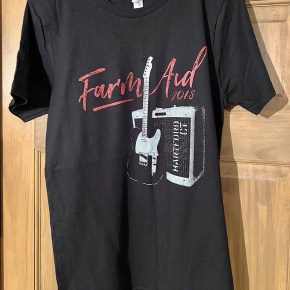 Other - FARM AID 2018 BLACK GUITAR WILLIE NELSON MELLENCAMP MATTHEWS SIZE SMALL …